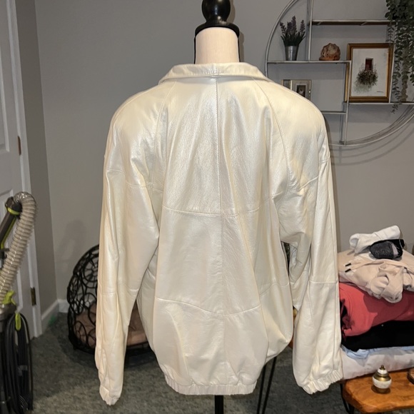 Dero Enteprises by Rocco D’Amelio white leather vintage jacket - Picture 5 of 7